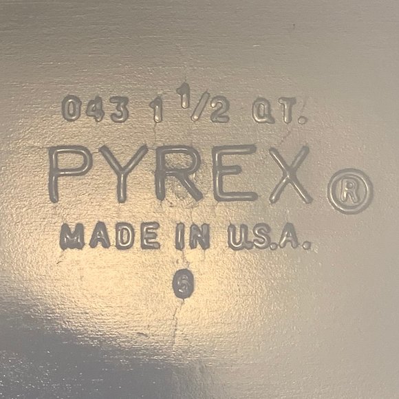 Pyrex Vintage 1960s Early American #043 Dish w Lid - Picture 11 of 16